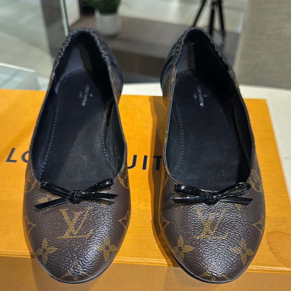 Louis Vuitton Monogram Brown Flats Ballerina